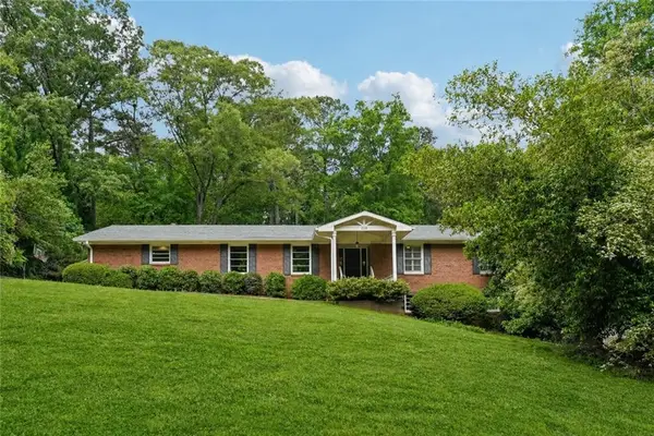 2118 Skytop Drive, Stone Mountain, GA 30087