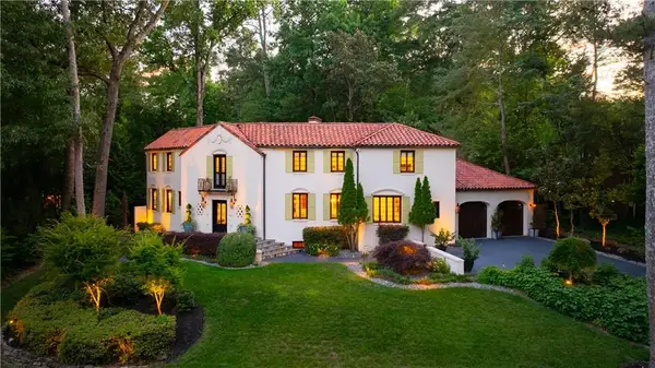 1598 W Sussex Road Nw, Atlanta, GA 30306