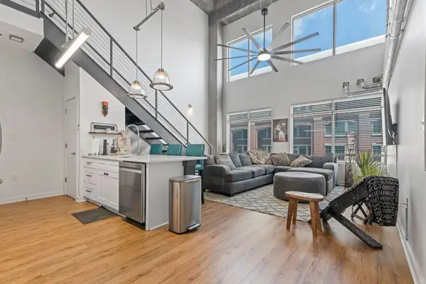 260 18th Street Nw #10320, Atlanta, GA 30363