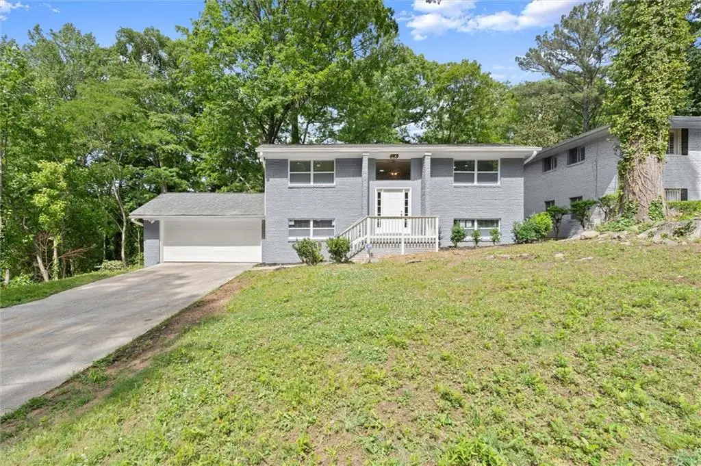 495 Larchmont Circle Nw, Atlanta, GA 30318 - #1