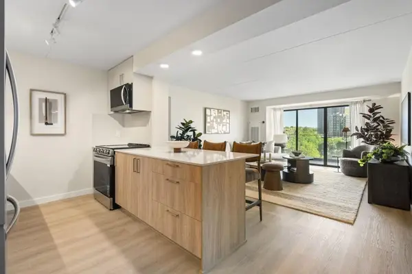 2460 Peachtree Road Ne #1511, Atlanta, GA 30305