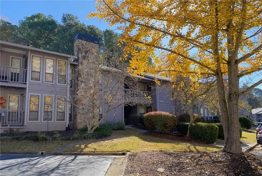 3934 Woodridge Way, Tucker, GA 30084 - #2