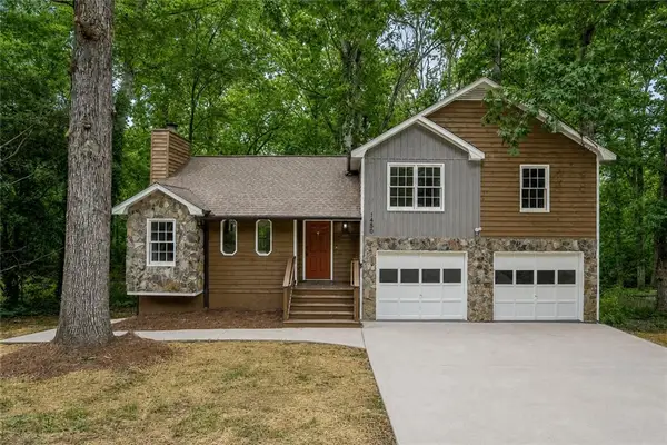 1450 Ashbrook Drive, Lawrenceville, GA 30043
