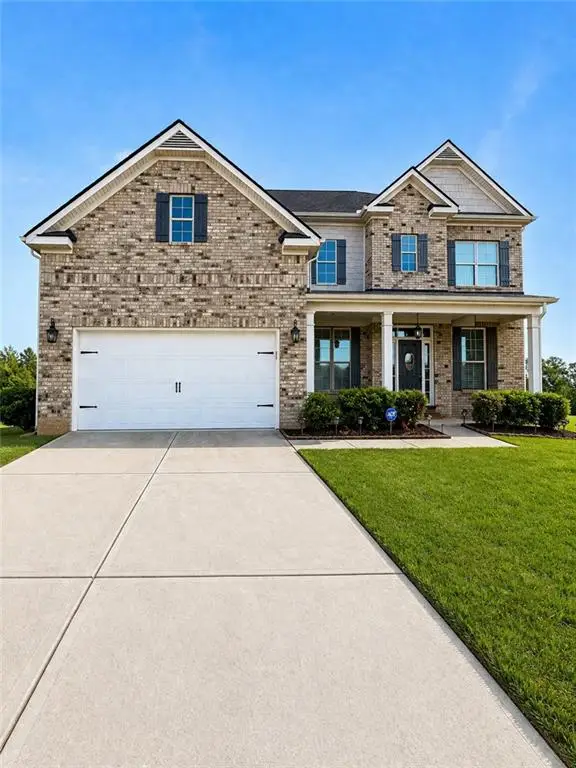 50 Fanleaf Drive, Fairburn, GA 30213