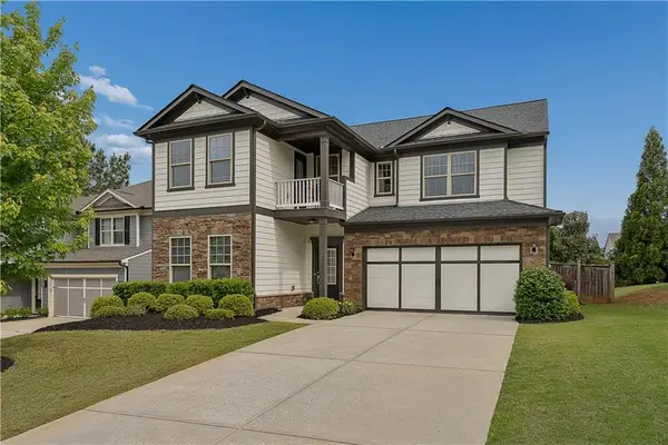 2021 Blossom Hill Drive, Roswell, GA 30076