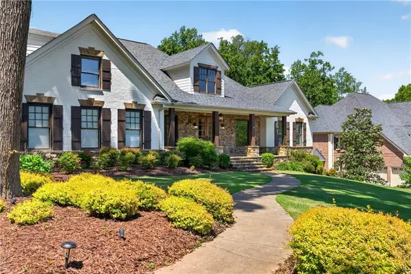 4960 Price Drive, Suwanee, GA 30024