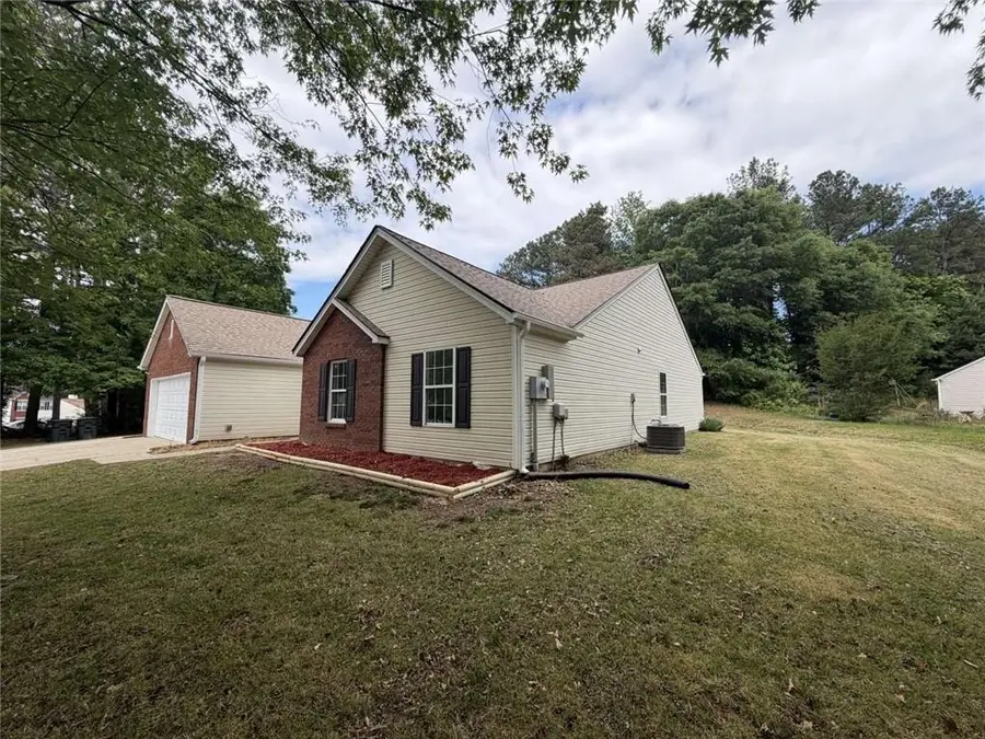 410 Crestbend Lane, Powder Springs, GA 30127 - #2