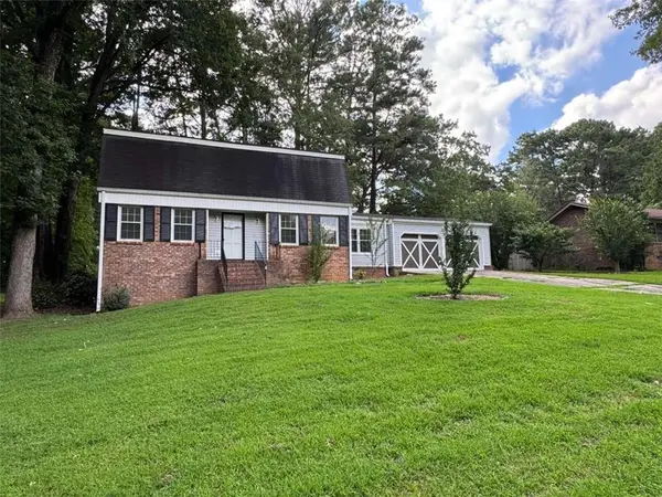 1270 Pine Knoll Lane, Conyers, GA 30013
