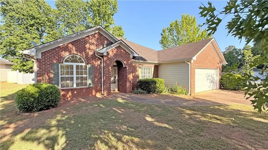 65 Lakeridge Ct, Covington, GA 30016 - #2