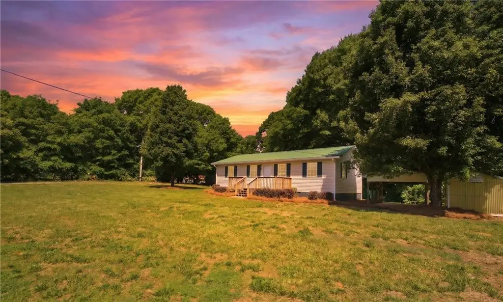 894 Lakeview Drive, Nicholson, GA 30565 - #1