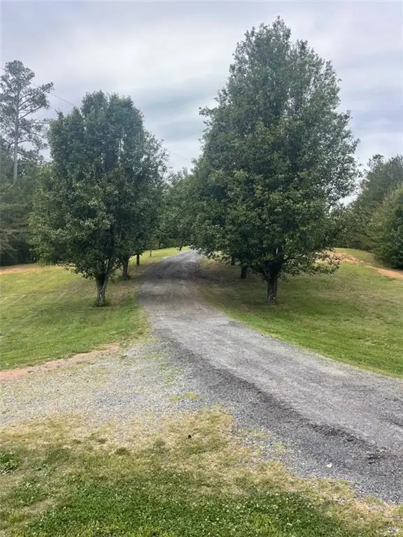 126 Findley Road Ne, Rydal, GA 30171 - #2