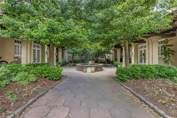 754 Juniper Street Ne #4, Atlanta, GA 30308