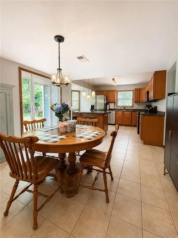 1001 Forest Park Lane, Suwanee, GA 30024 - #3