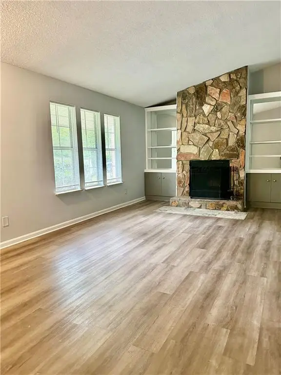 1984 Cheatham Woods Drive Sw, Marietta, GA 30008 - #2