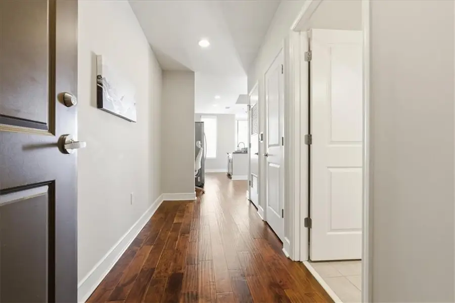 44 Peachtree Place Ne #1527, Atlanta, GA 30309 - #3