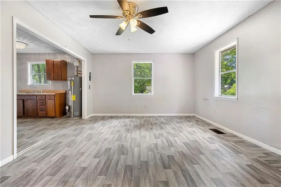 1869 Spring Avenue Nw, Atlanta, GA 30318 - #3