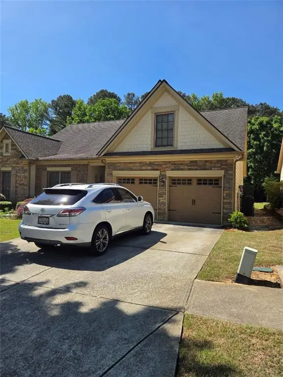 1724 Willoughby Drive, Buford, GA 30519