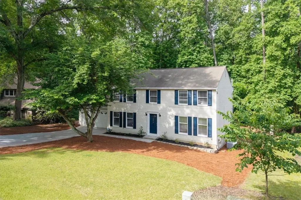 9470 Hillside Drive, Roswell, GA 30076 - #1