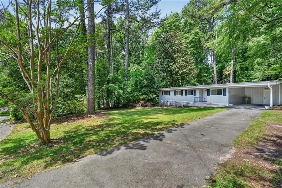 2462 Skyland Trail Ne, Brookhaven, GA 30319 - #3