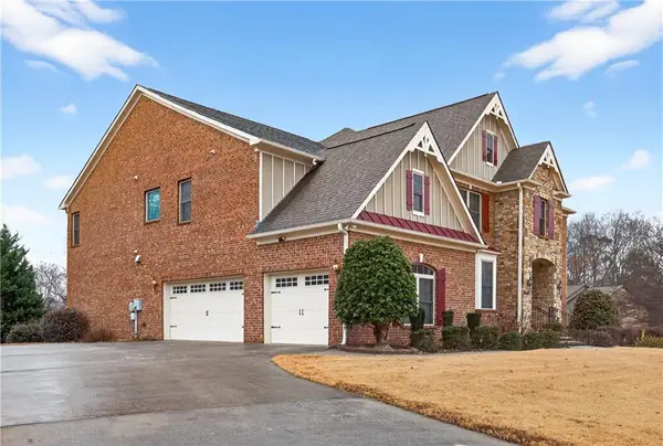 1739 Nemours Dr., Kennesaw, GA 30152