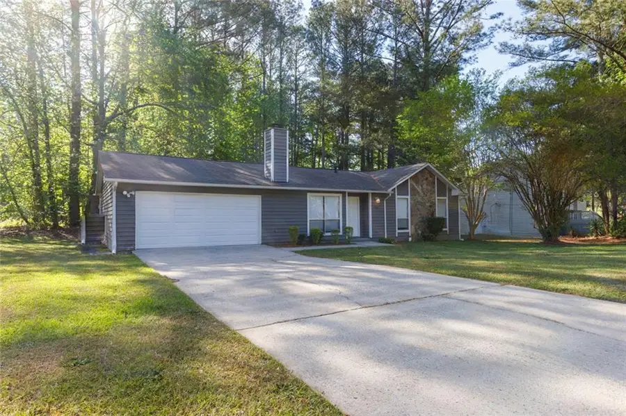 7085 Hania Drive, Fairburn, GA 30213 - #3