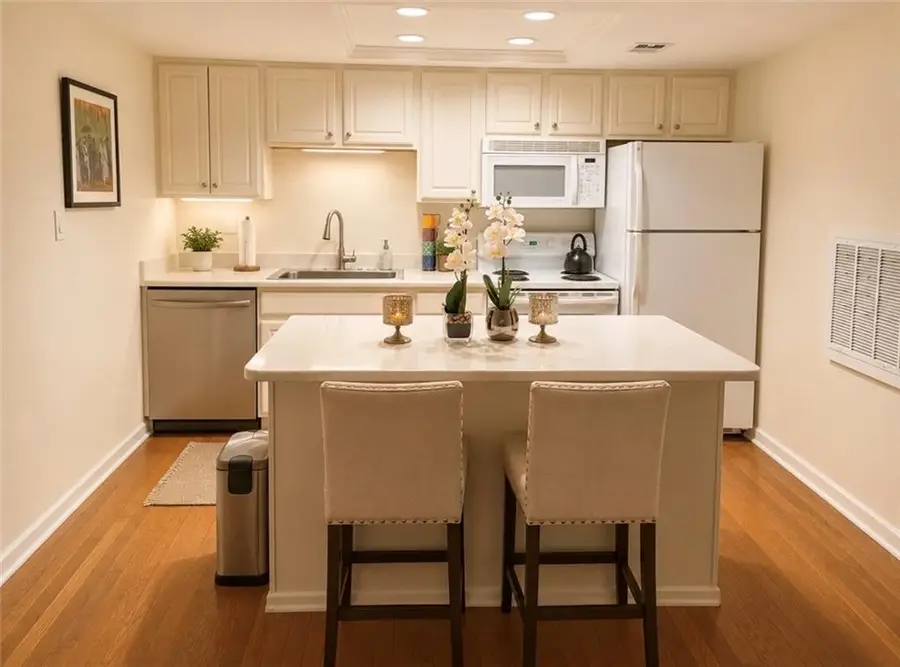 2043 Chastain Park Court Ne, Atlanta, GA 30342 - #3