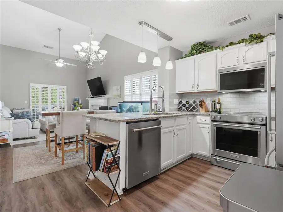 140 Fox Creek Drive, Woodstock, GA 30188 - #2