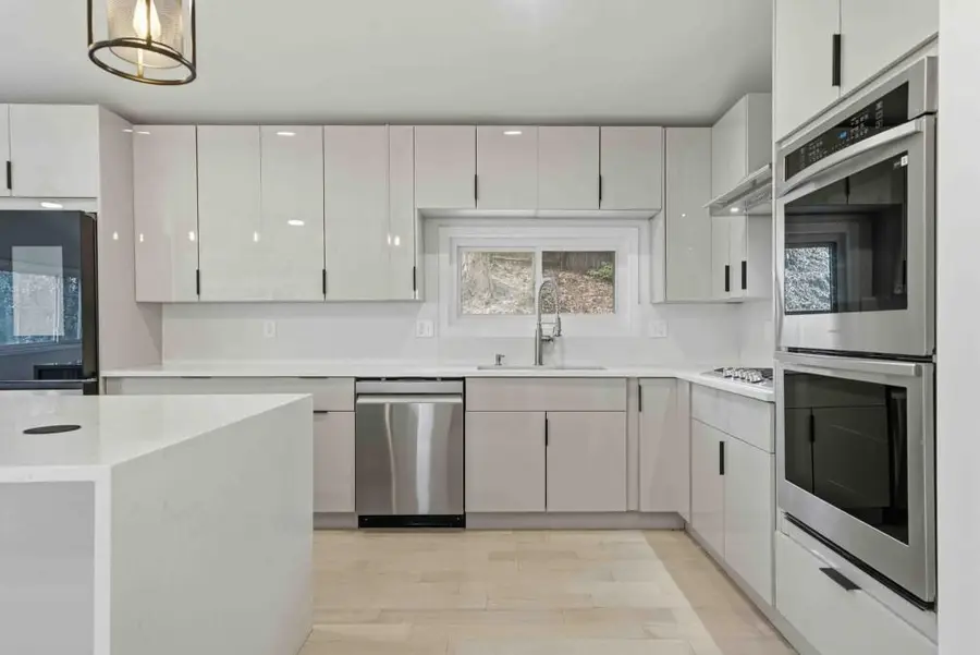 1583 Nantahalla Drive Ne, Atlanta, GA 30329 - #2