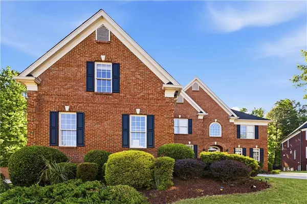 1121 Hiddenbrook Lane, Suwanee, GA 30024