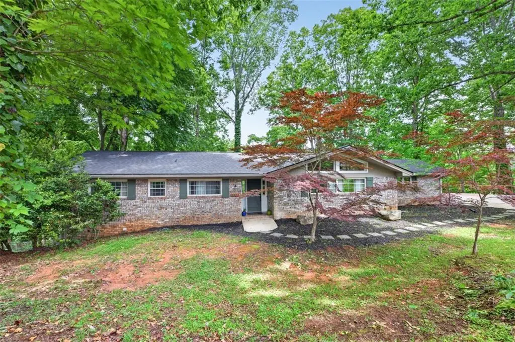 3327 Hickory Point, Gainesville, GA 30506 - #1