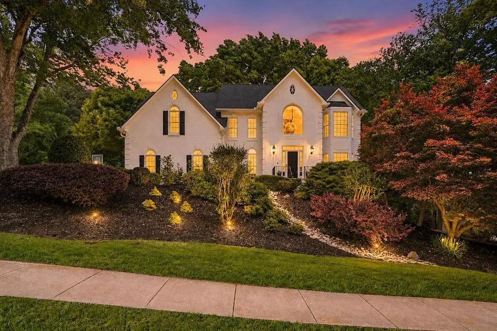 302 Barclay Place, Woodstock, GA 30189 - #1