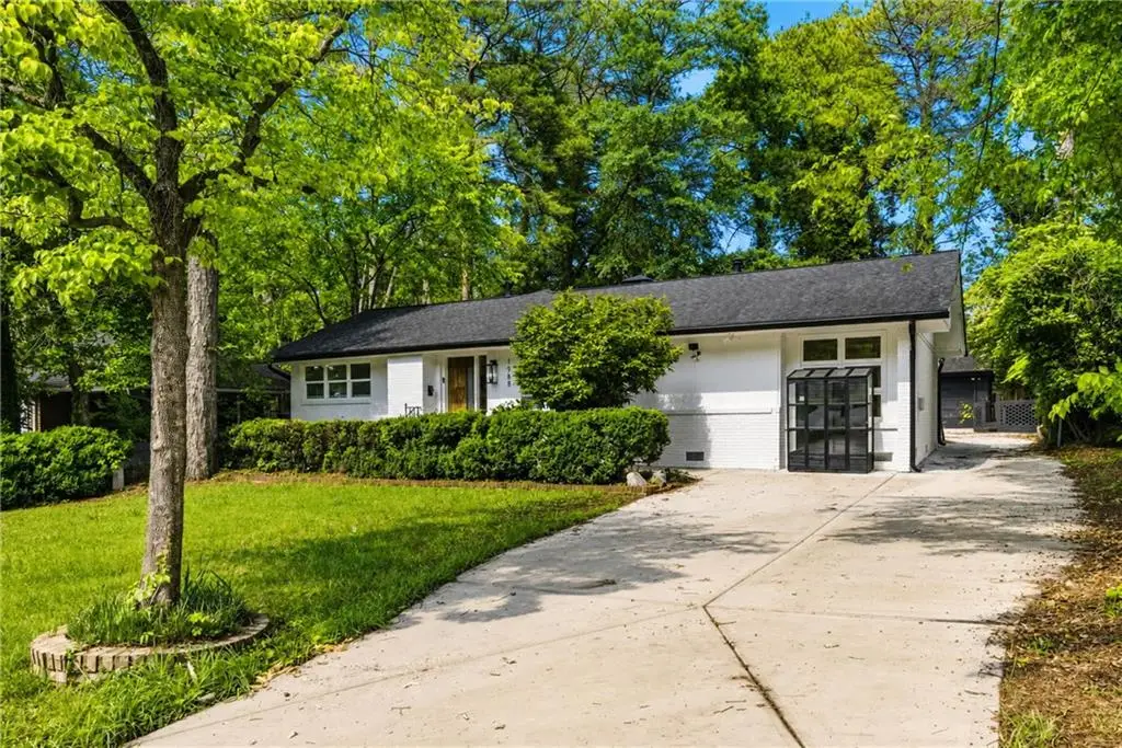 1988 Brewer Boulevard Sw, Atlanta, GA 30310 - #1