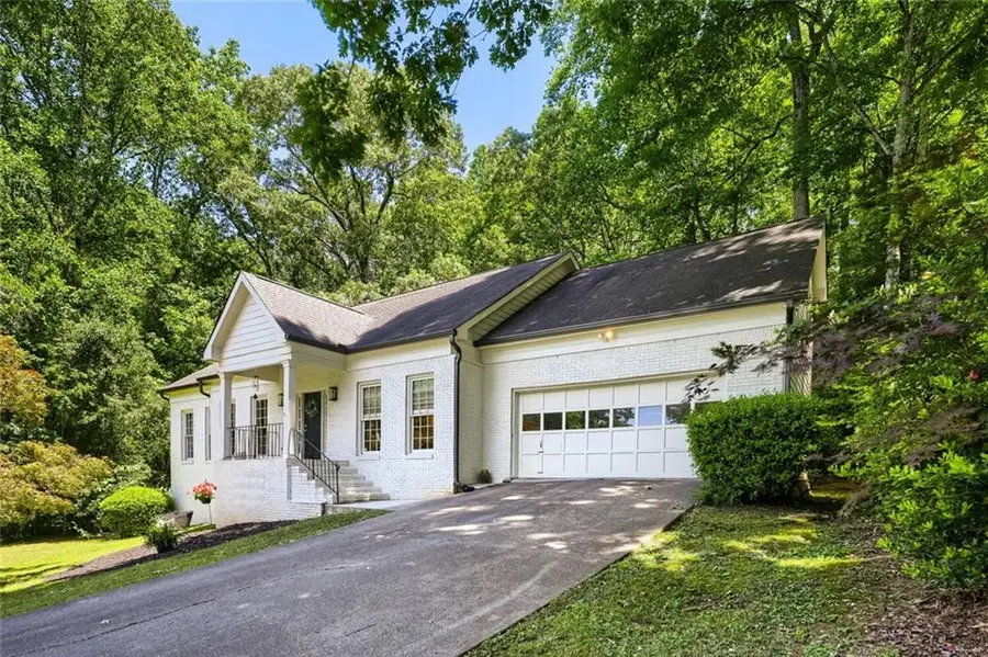 152 Oakwood Hills Drive, Suwanee, GA 30024 - #2