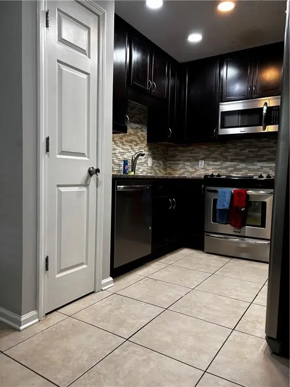 295 Winding River Road #F, Sandy Springs, GA 30350 - #2