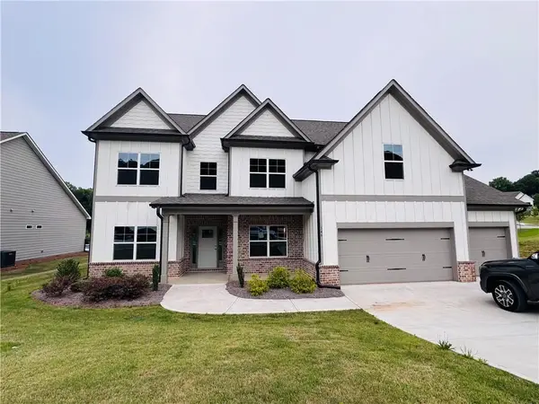 146 Cherokee Rose Lane, Hoschton, GA 30548