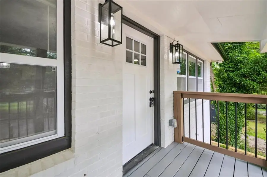 354 Brooks Avenue Sw, Atlanta, GA 30310 - #2