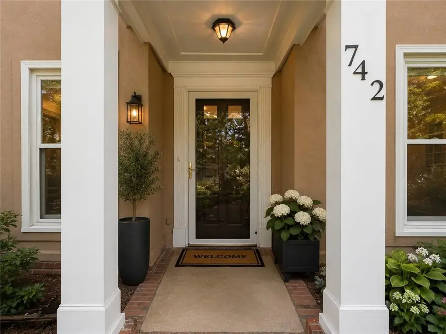 742 Olde Towne Lane, Marietta, GA 30068 - #2