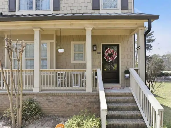301 NW Jackson Place Nw, Lilburn, GA 30047