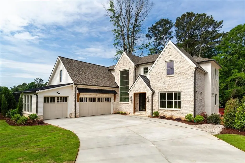 10908 Woodstock Road, Roswell, GA 30075 - #1