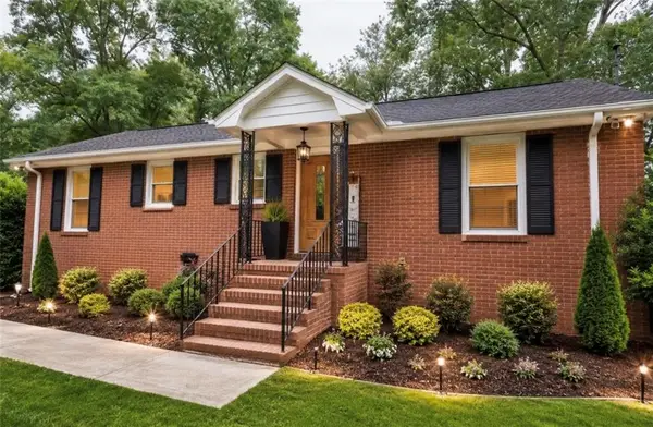 5566 Fisherman Court, Villa Rica, GA 30180