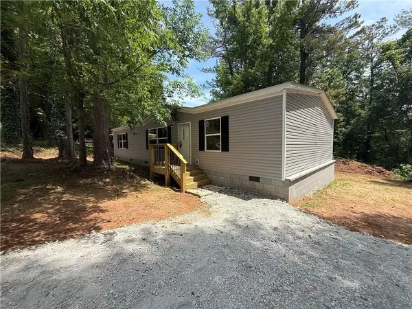 286 Little Vine Church Ro, Villa Rica, GA 30180