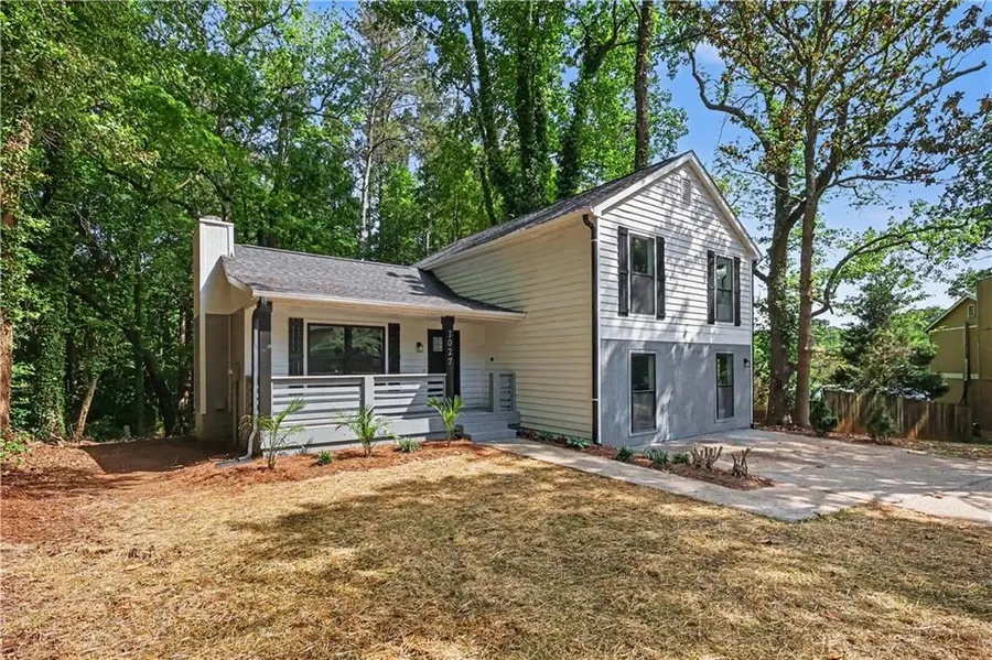 1027 Mainstreet Lake Drive, Stone Mountain, GA 30088 - #3