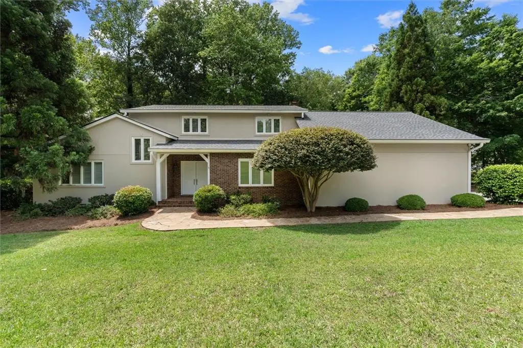 136 S Ole Hickory Trail S, Carrollton, GA 30117 - #1
