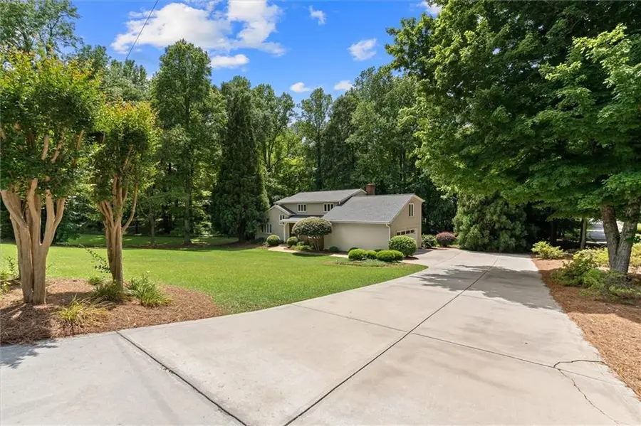 136 S Ole Hickory Trail S, Carrollton, GA 30117 - #2