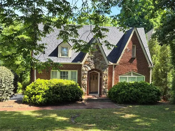 152 Mt Paran Road Ne, Atlanta, GA 30327