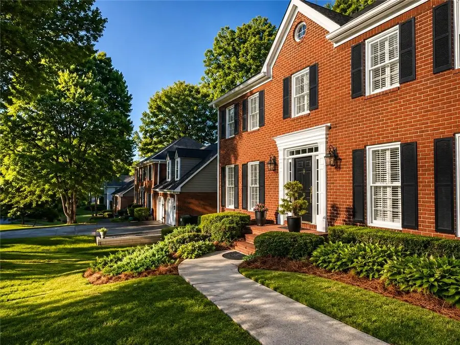 4648 Glenforest Drive Ne, Roswell, GA 30075 - #3