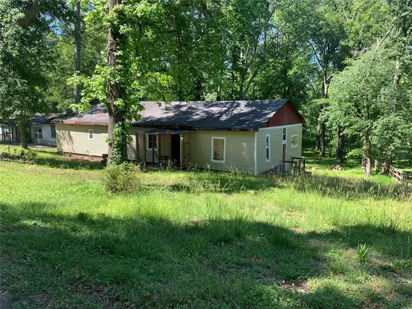45 Valley Trail Se, Acworth, GA 30101