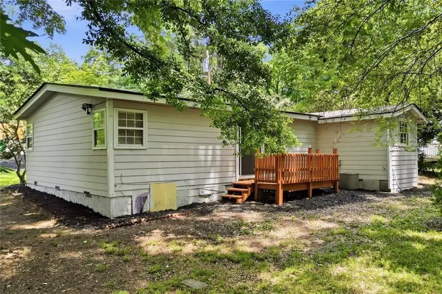 866 Wells Circle Se, Smyrna, GA 30080 - #2