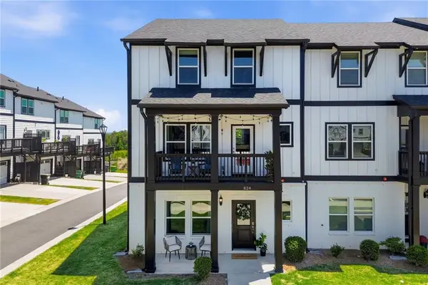 824 Mackay Creek, Woodstock, GA 30188