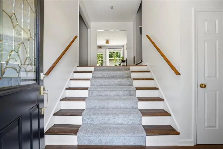 102 Hearthstone Drive, Woodstock, GA 30189 - #3